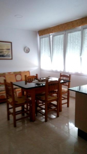 Modern apartment with sea view in El Grove, 70 m², bright